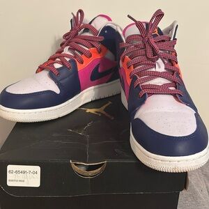 Air Jordan 1 mid 6.5 youth